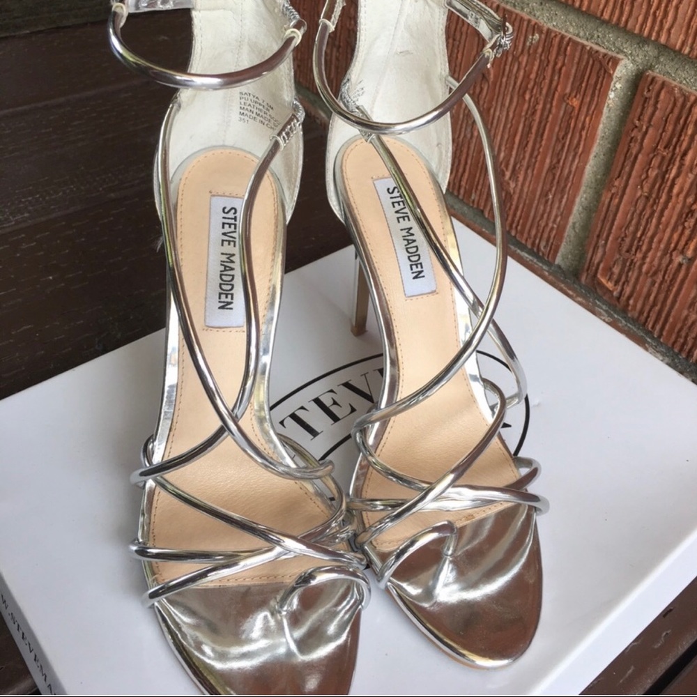 Steve Madden Silver Satya Heels